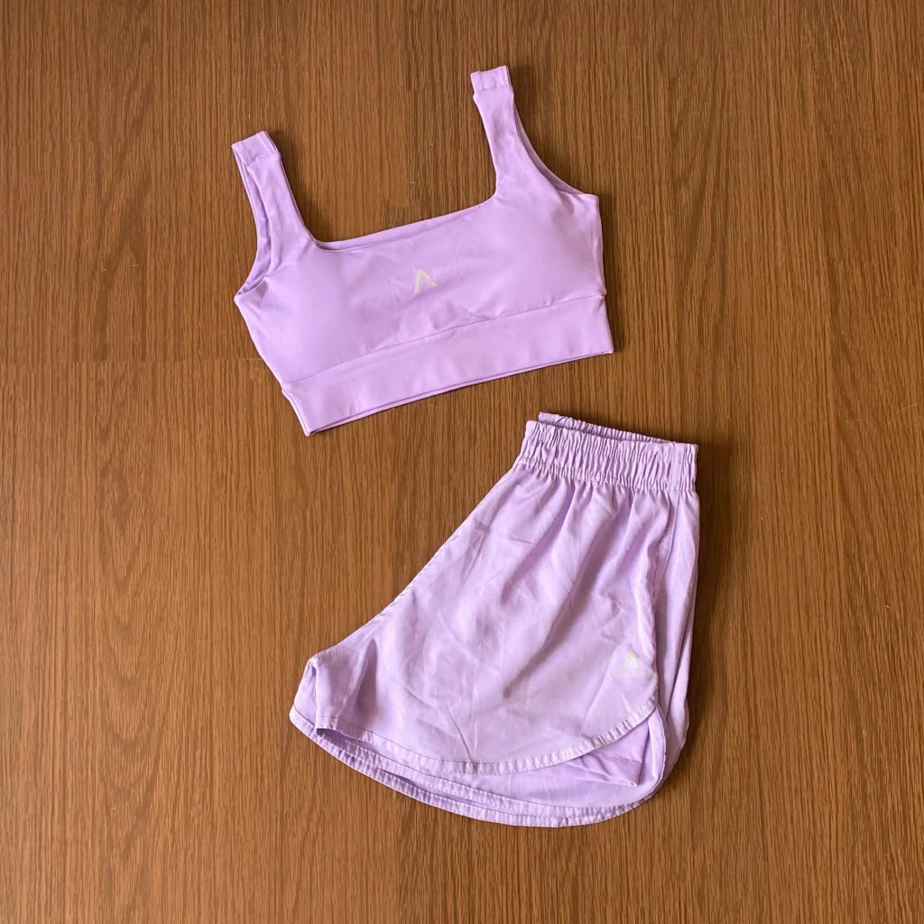 Conjunto Advance ( Top com bojo + Short Duplo )