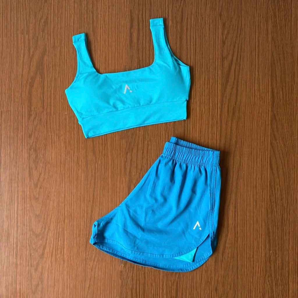 Conjunto Advance ( Top com bojo + Short Duplo )